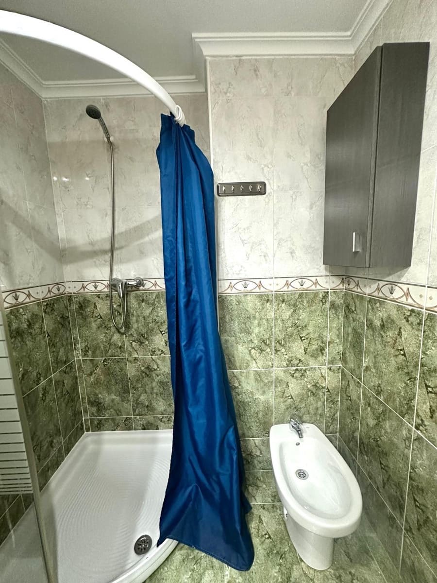 4 makuuhuone Huoneisto myytävänä paikassa Torrevieja - 275 000 € (Ref: 9075109)