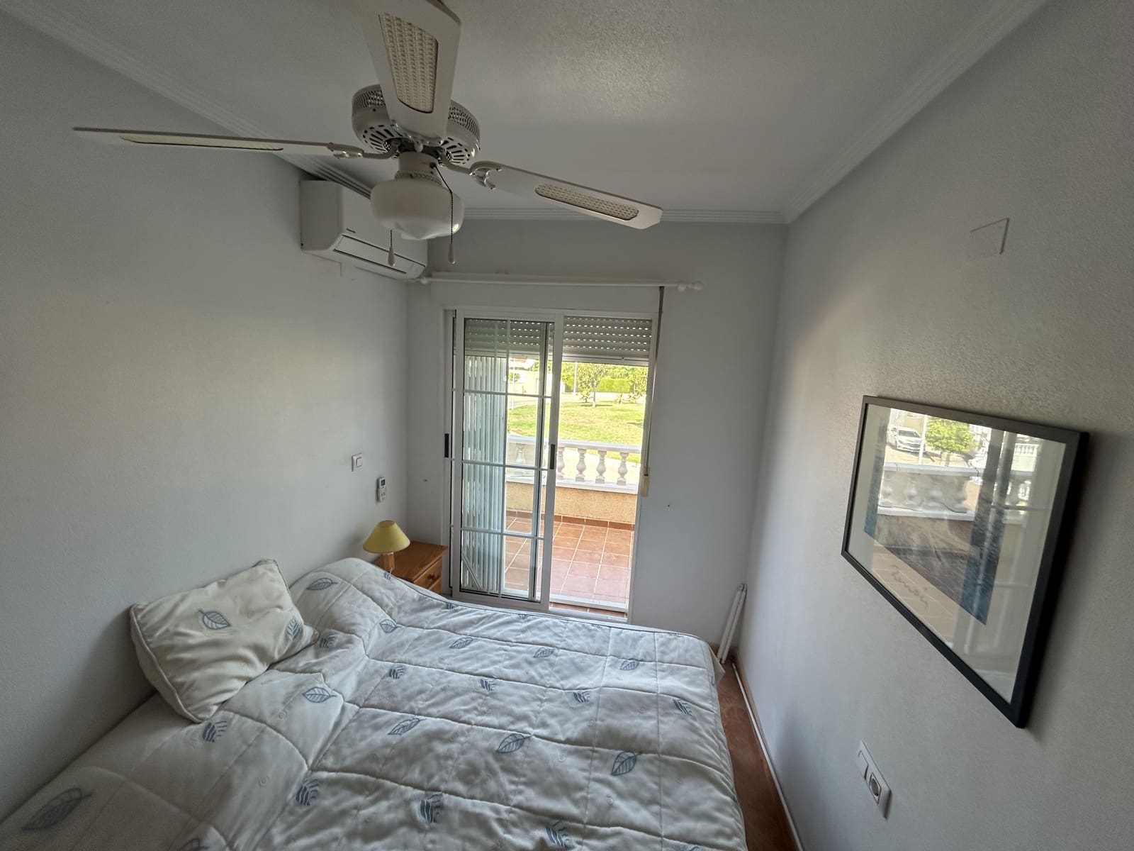 2 bedroom Townhouse for sale in Torrevieja - € 179,000 (Ref: 9076286)