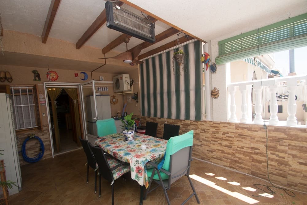 3 soveværelse Lejlighed til salg i Torrevieja - € 155.000 (Ref: 9085263)