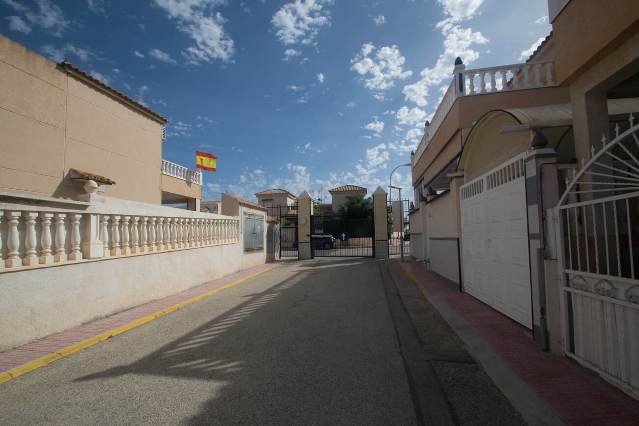 3 soveværelse Lejlighed til salg i Torrevieja - € 155.000 (Ref: 9085263)