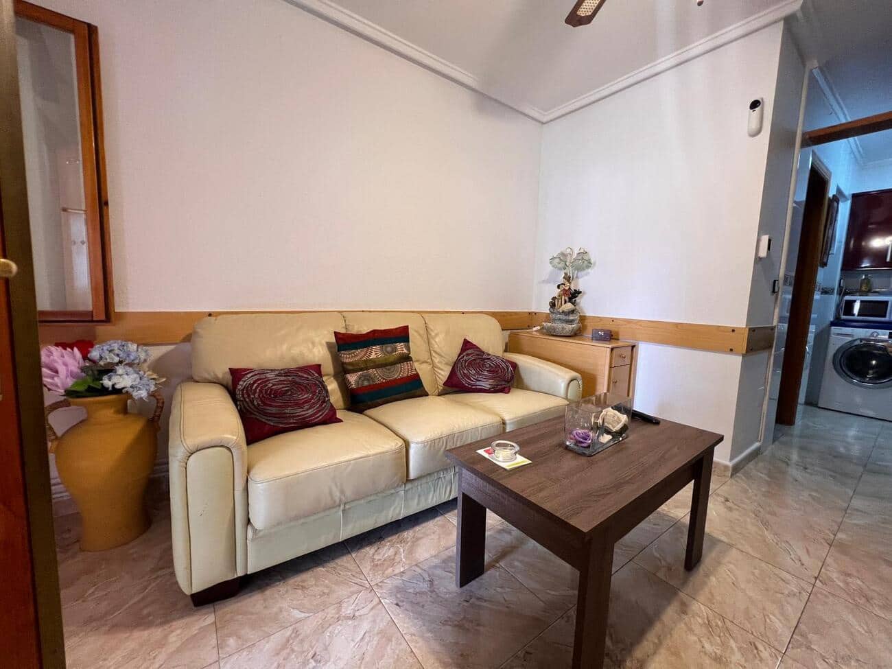 3 soveværelse Lejlighed til salg i Torrevieja - € 155.000 (Ref: 9085263)