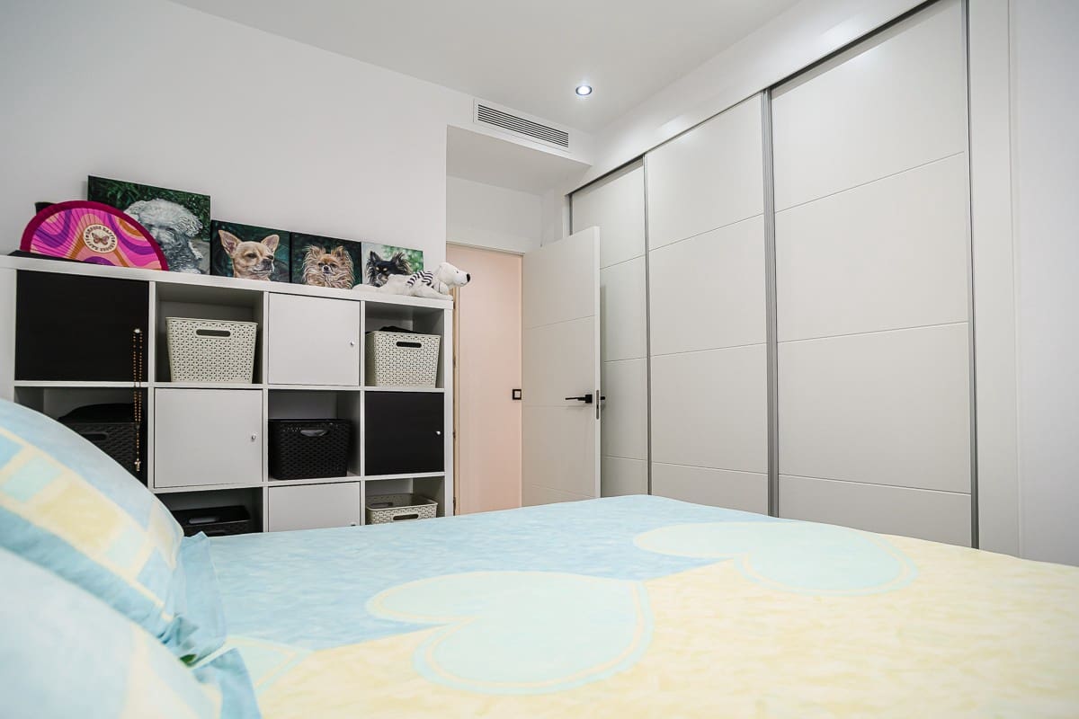 2 Zimmer Apartment zu verkaufen in Pilar de la Horadada mit Pool - 317.500 € (Ref: 9089795)