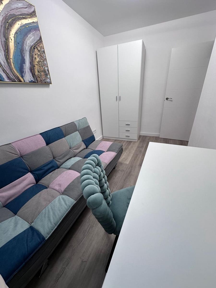 3 sypialnia Apartament na sprzedaż w Torrevieja - 200 000 € (Ref: 9089797)