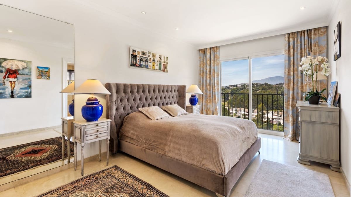 5 soverom Villa til salgs i Marbella med garasje - € 1 999 000 (Ref: 9100746)