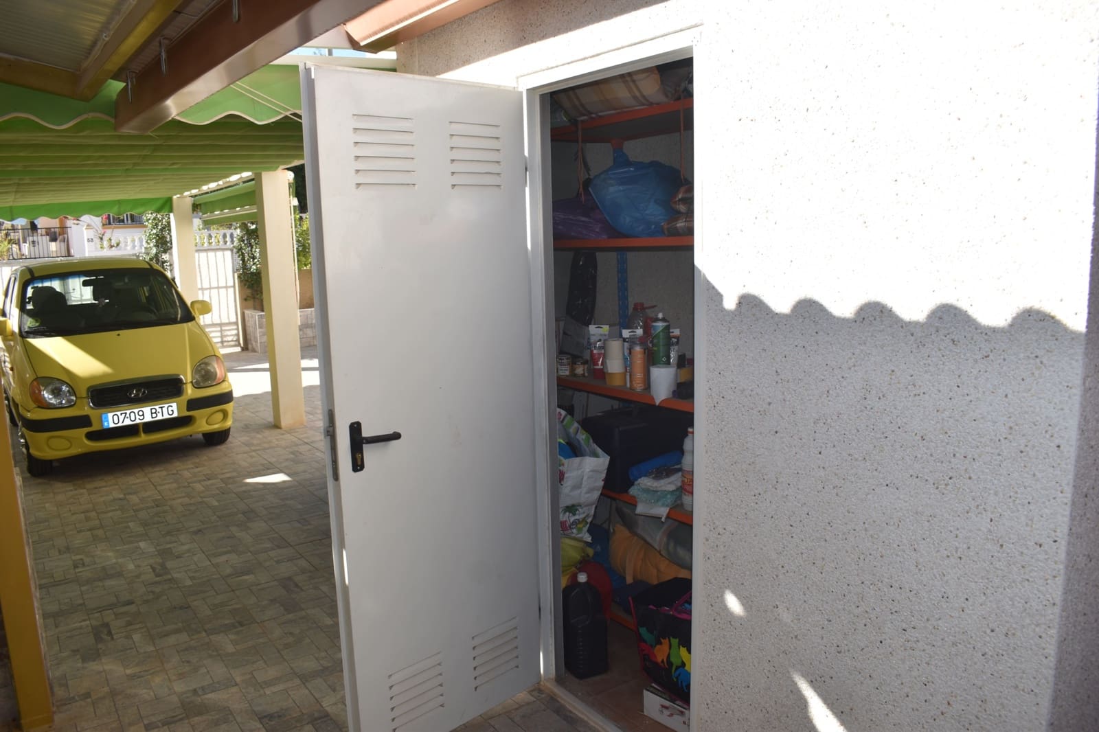 4 bedroom Villa for sale in San Fulgencio - € 199,000 (Ref: 9102892)