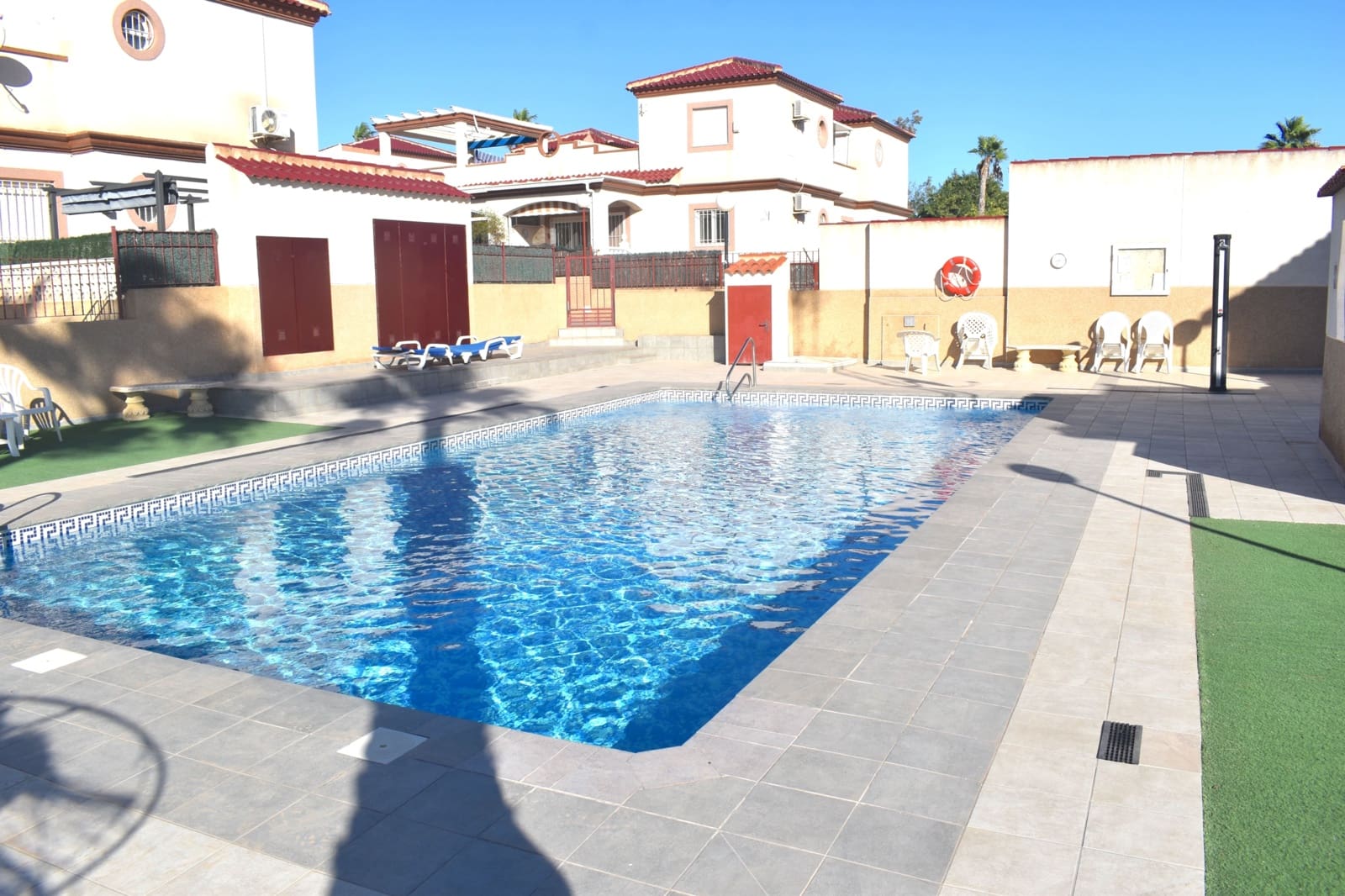 4 bedroom Villa for sale in San Fulgencio - € 199,000 (Ref: 9102892)