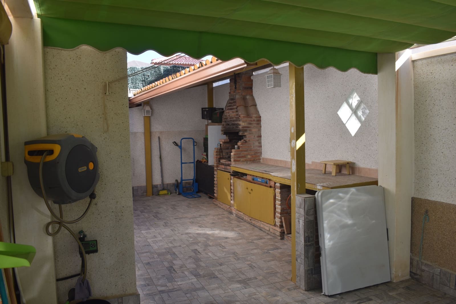 4 bedroom Villa for sale in San Fulgencio - € 199,000 (Ref: 9102892)