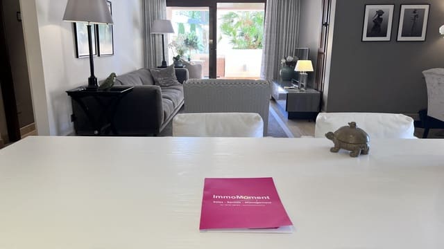 1 sovrum Lägenhet till salu i El Padrón, Estepona - 550 000 € (Ref: 9102894)