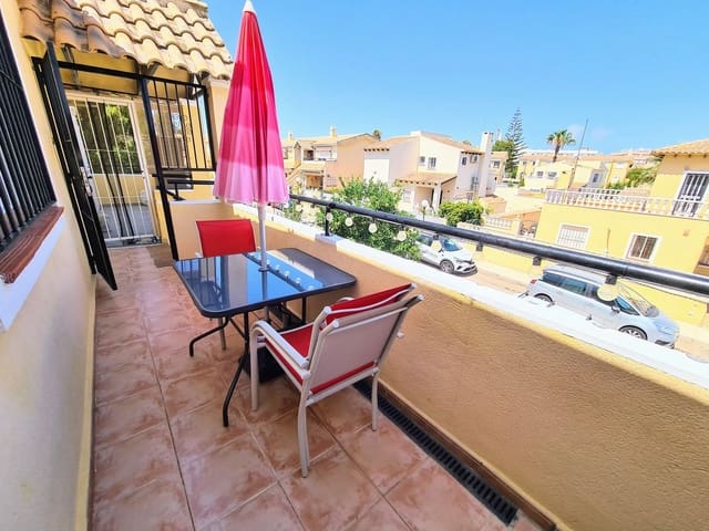 2 slaapkamer Appartement te koop in Villamartin, Orihuela met zwembad - € 129.000 (Ref: 9104630)