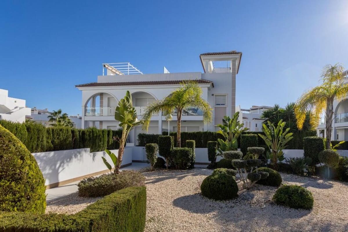 2 bedroom Apartment for sale in Ciudad Quesada with pool garage - € 318,000 (Ref: 9104631)