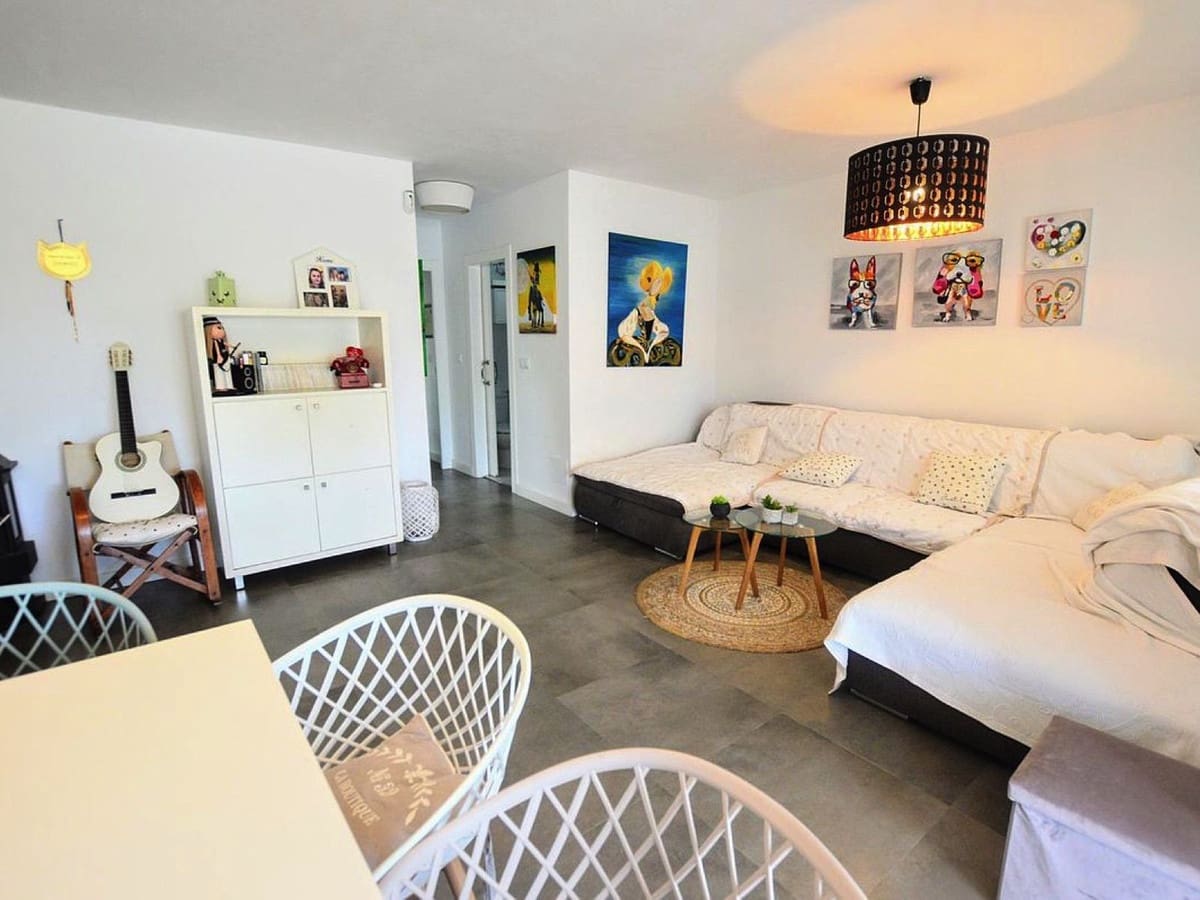 3 soveværelse Semi-Rækkehus til salg i Lo Pagan med garage - € 325.000 (Ref: 9104641)