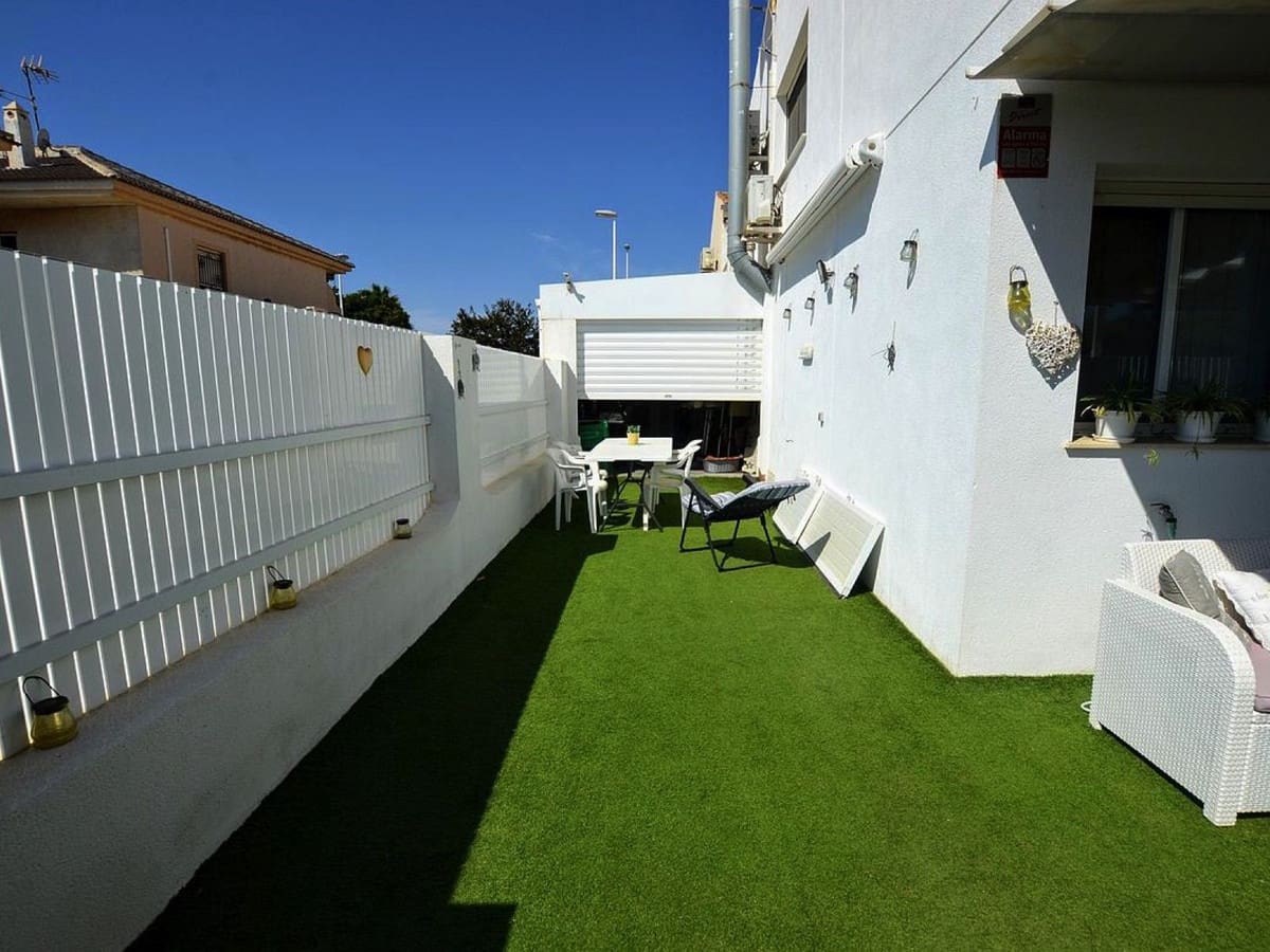 3 slaapkamer Halfvrijstaande villa te koop in Lo Pagan met garage - € 325.000 (Ref: 9104641)