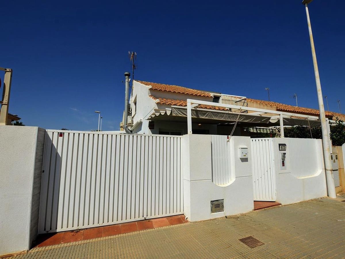 3 slaapkamer Halfvrijstaande villa te koop in Lo Pagan met garage - € 325.000 (Ref: 9104641)