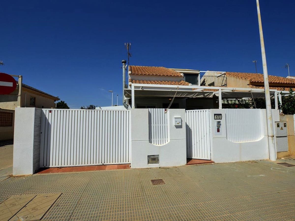 3 slaapkamer Halfvrijstaande villa te koop in Lo Pagan met garage - € 325.000 (Ref: 9104641)