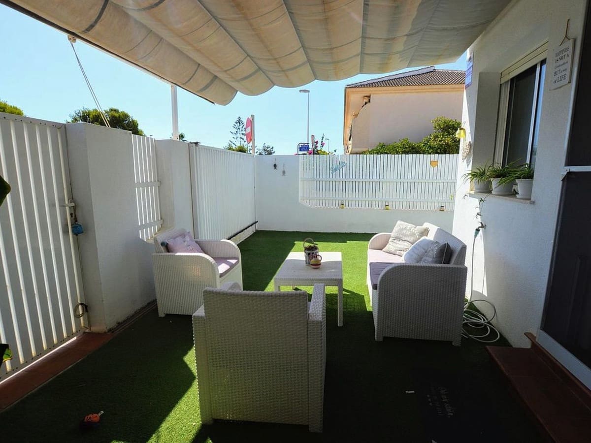 3 soverom Kjedet enebolig til salgs i Lo Pagan med garasje - € 325 000 (Ref: 9104641)