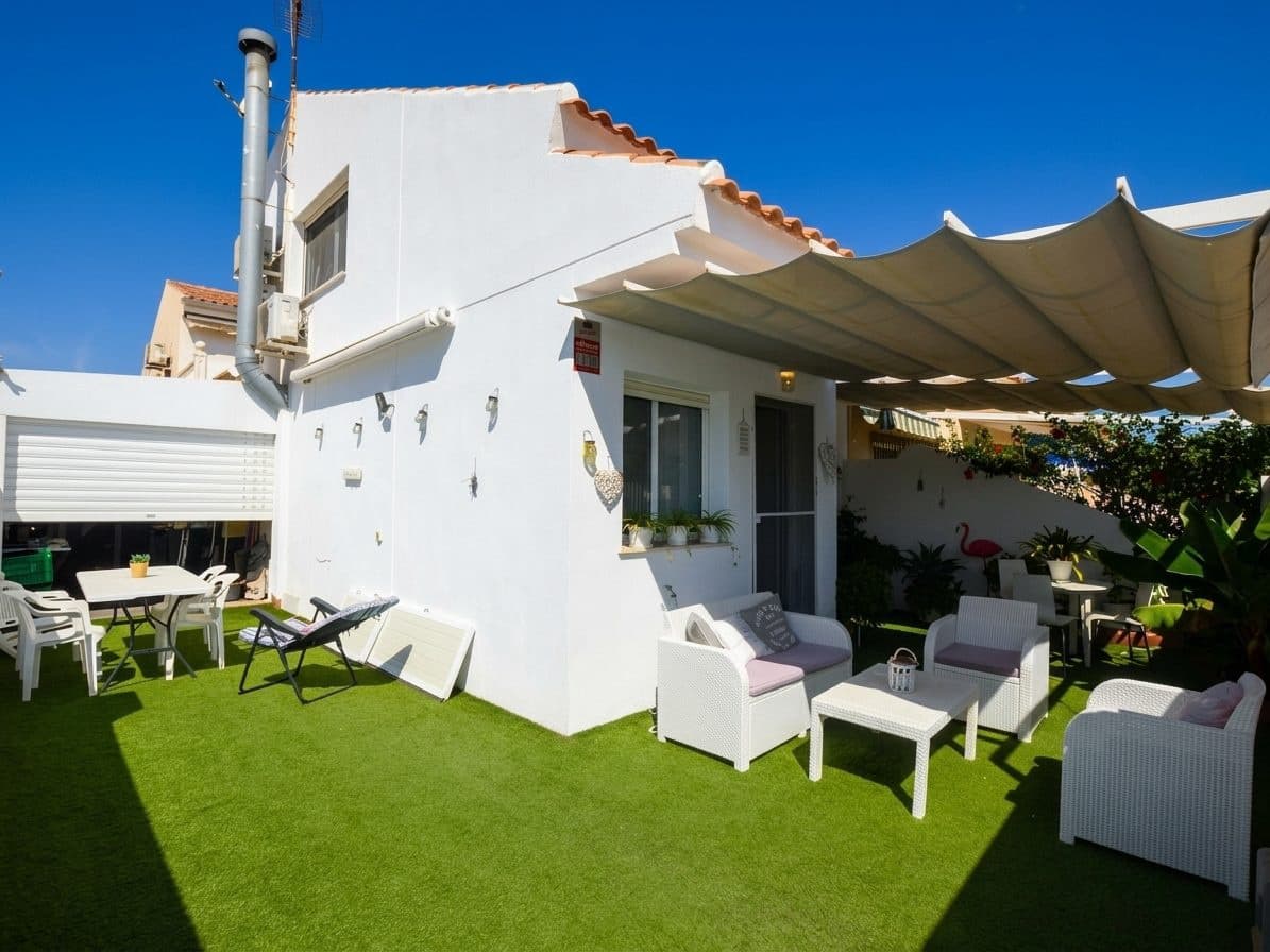 3 chambre Villa/Maison à vendre à Lo Pagan avec garage - 325 000 € (Ref: 9104641)