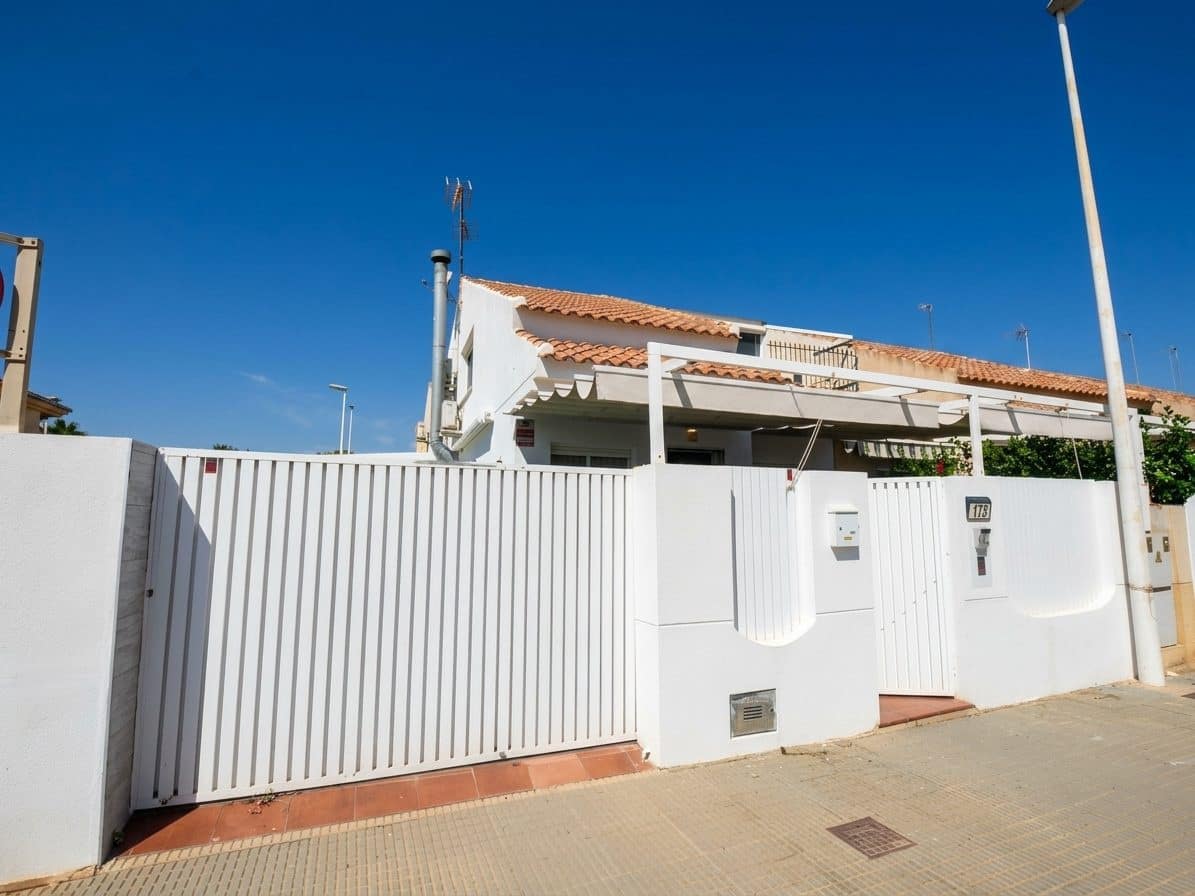 3 chambre Villa/Maison à vendre à Lo Pagan avec garage - 325 000 € (Ref: 9104641)