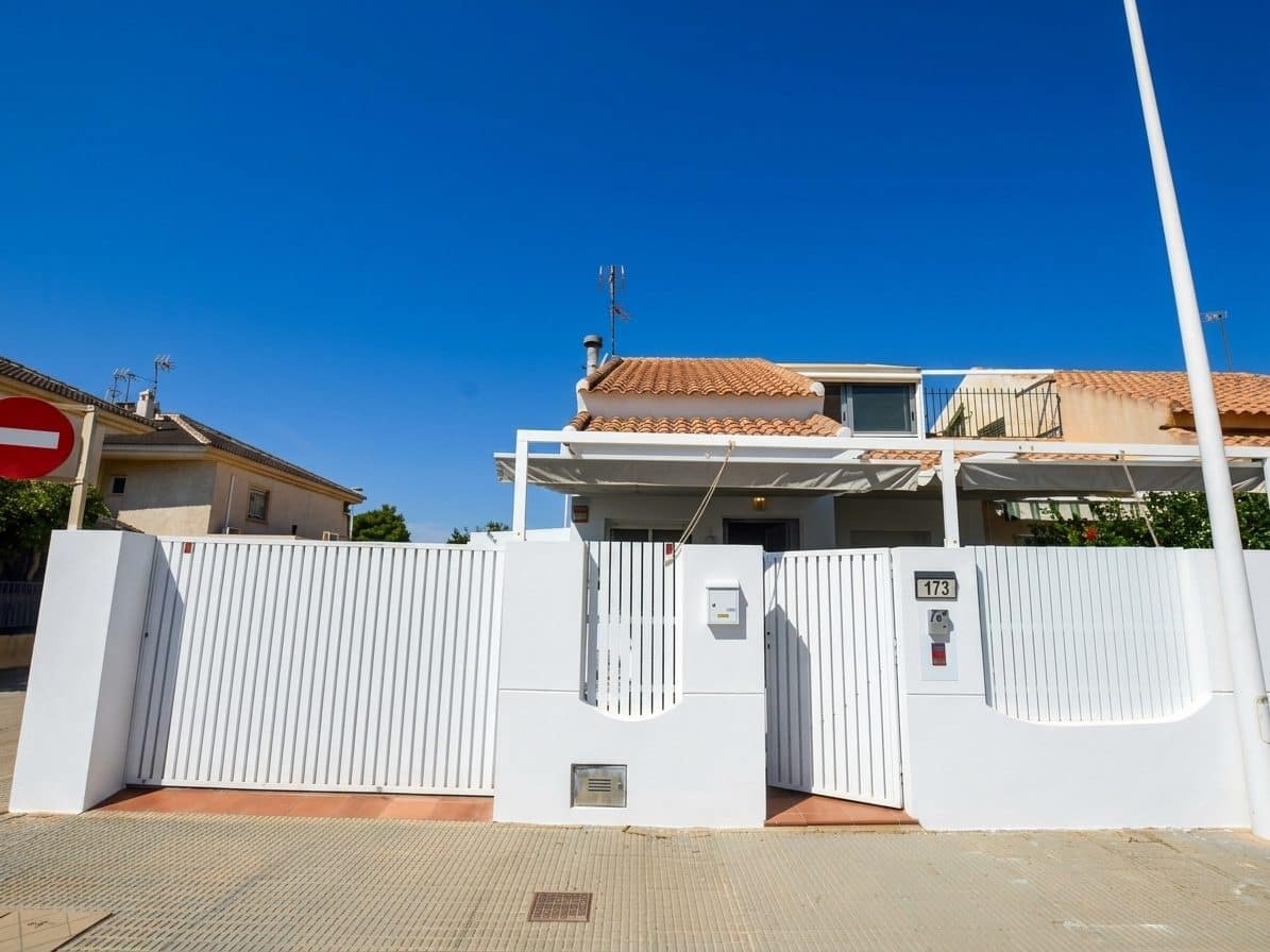 3 chambre Villa/Maison à vendre à Lo Pagan avec garage - 325 000 € (Ref: 9104641)