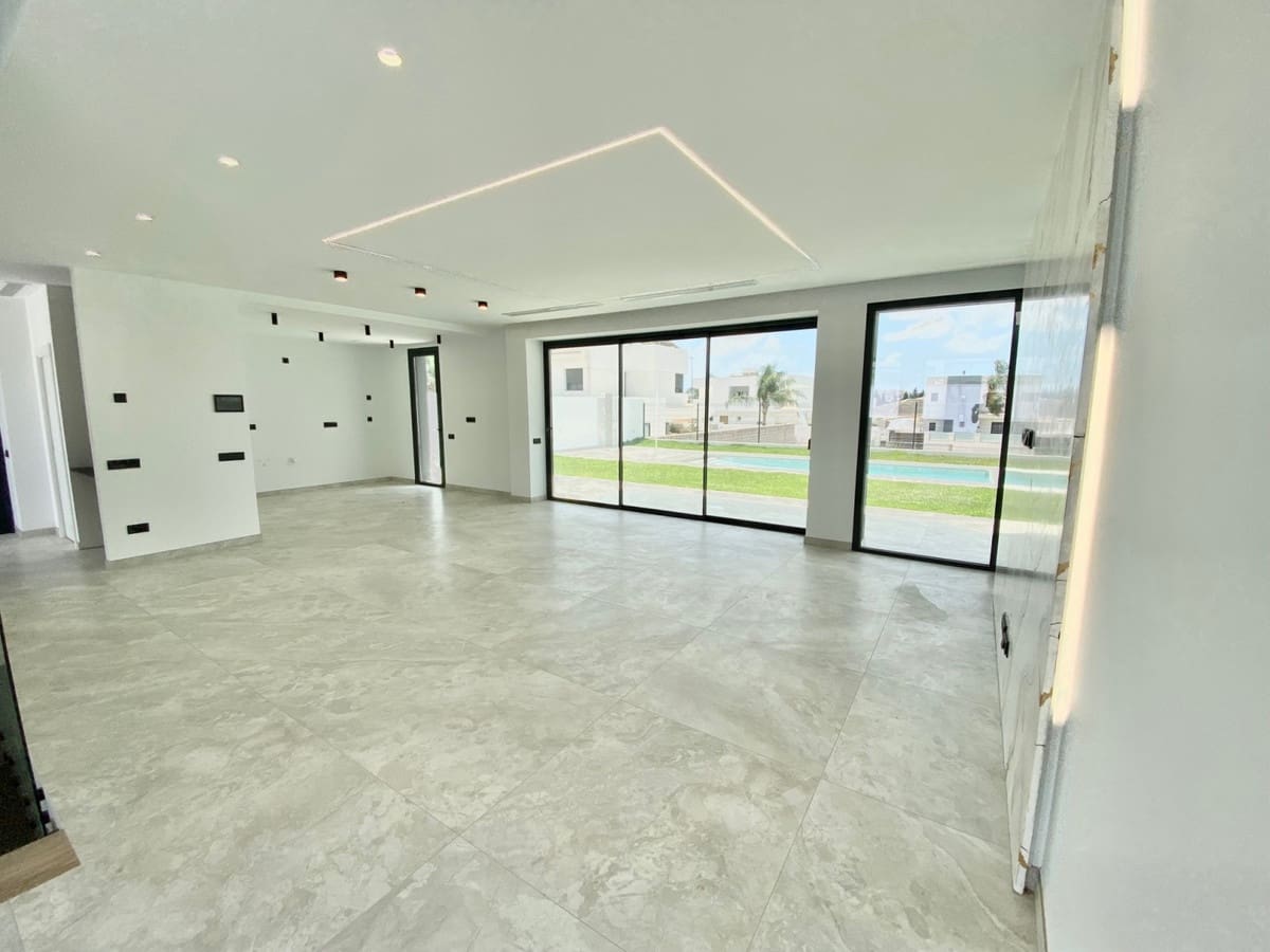 2 Zimmer Villa zu verkaufen in Mijas mit Pool - 1.400.000 € (Ref: 9108666)