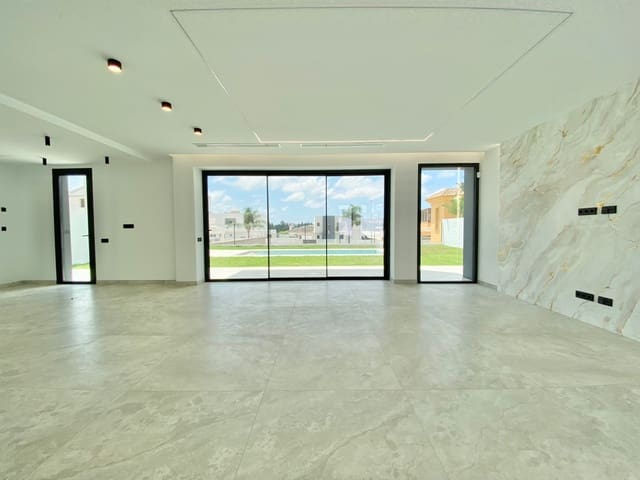 2 soverom Villa til salgs i Campo Mijas, Mijas med svømmebasseng - € 1 400 000 (Ref: 9108666)