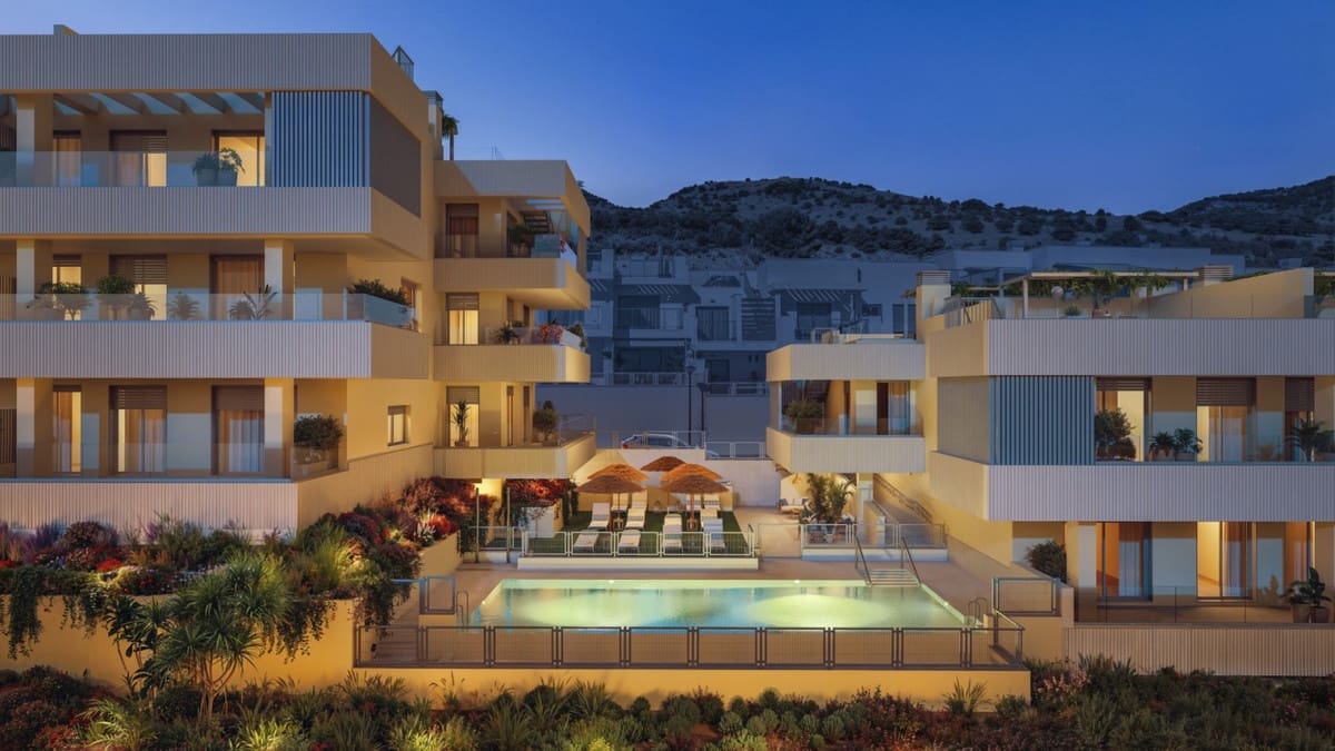 2 quarto Apartamento para venda em Benalmadena com piscina - 338 900 € (Ref: 9108667)