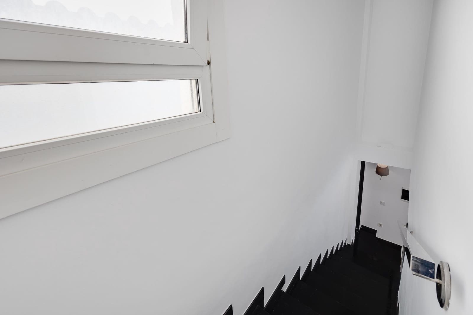 Chalet de 2 habitaciones en Torrevieja en venta con piscina - 290.000 € (Ref: 9110292)