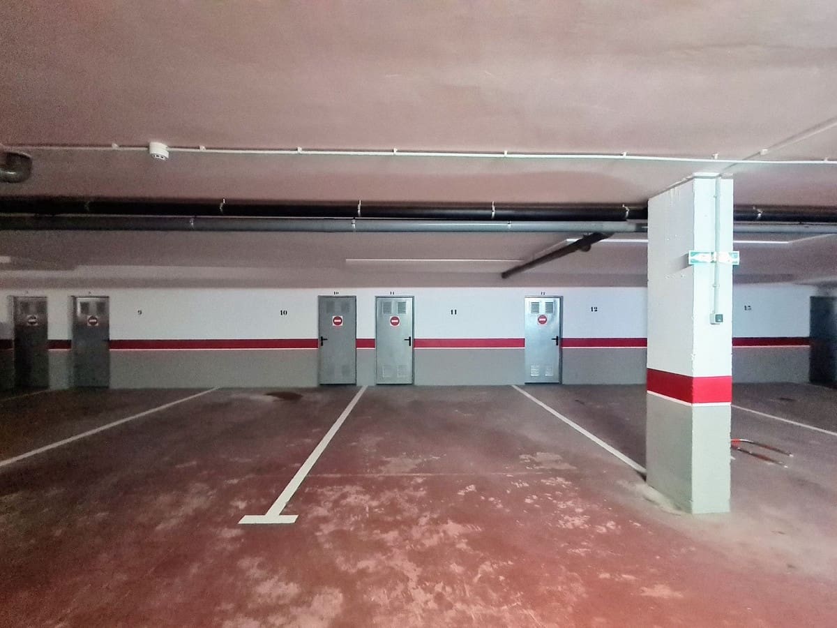 3 bedroom Apartment for sale in Los Alcazares with pool garage - € 245,000 (Ref: 9114139)