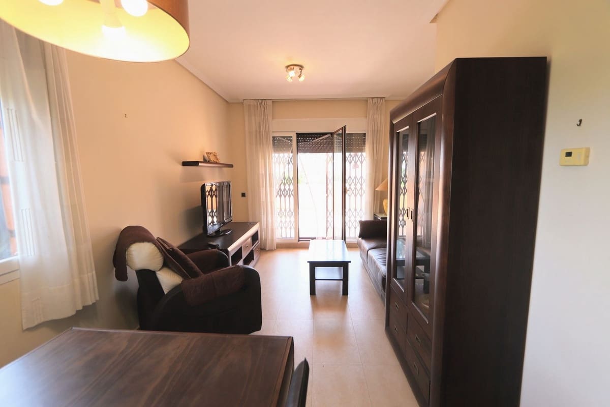 Apartamento de 3 habitaciones en Los Alcázares en venta con piscina garaje - 245.000 € (Ref: 9114139)