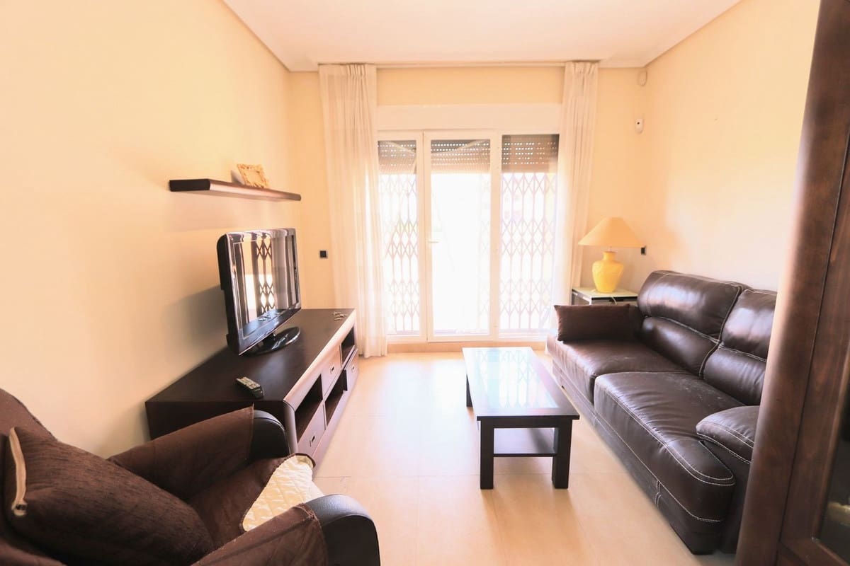 Apartamento de 3 habitaciones en Los Alcázares en venta con piscina garaje - 245.000 € (Ref: 9114139)