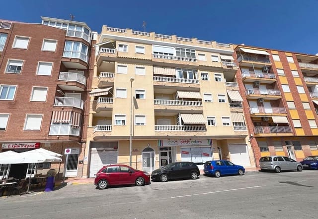 3 bedroom Apartment for sale in Zona Pueblo, Guardamar del Segura - € 169,000 (Ref: 9116708)