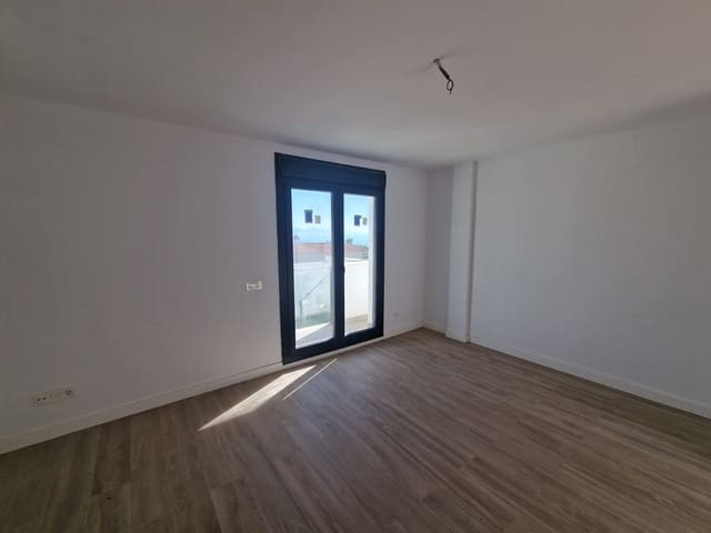 2 bedroom Semi-detached Villa for sale in Manilva - € 385,000 (Ref: 9118719)