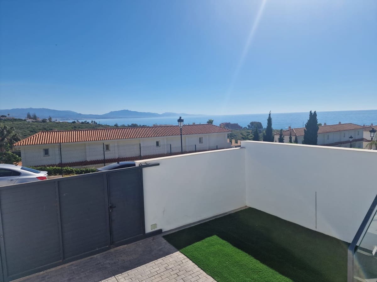 2 quarto Moradia Geminada para venda em Manilva - 385 000 € (Ref: 9118719)