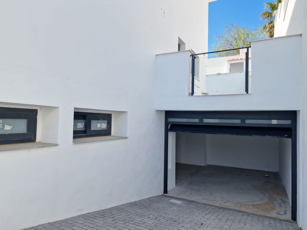 2 chambre Villa/Maison Semi-Mitoyenne à vendre à Manilva - 349 000 € (Ref: 9118719)