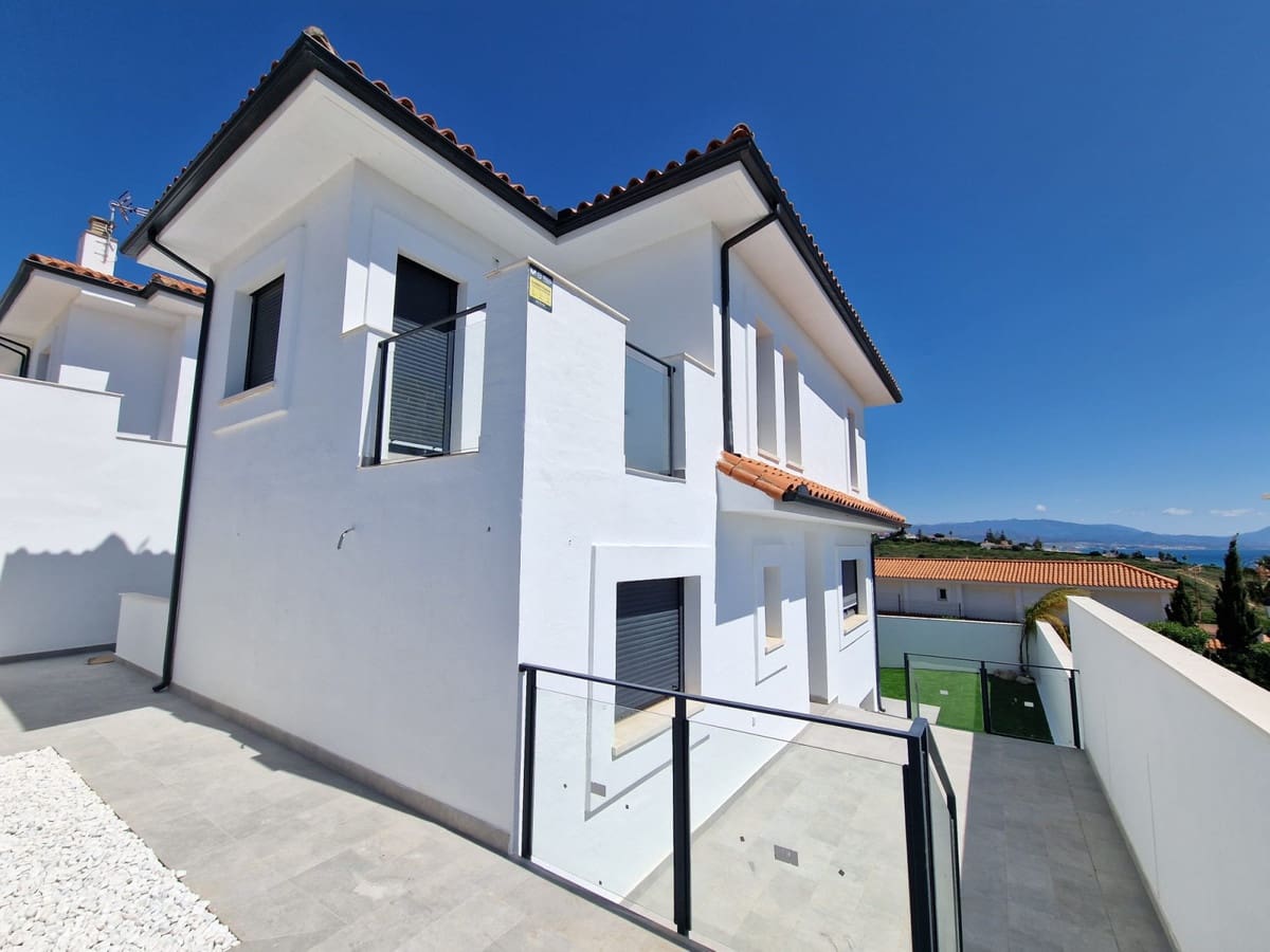 2 chambre Villa/Maison Semi-Mitoyenne à vendre à Manilva - 349 000 € (Ref: 9118719)