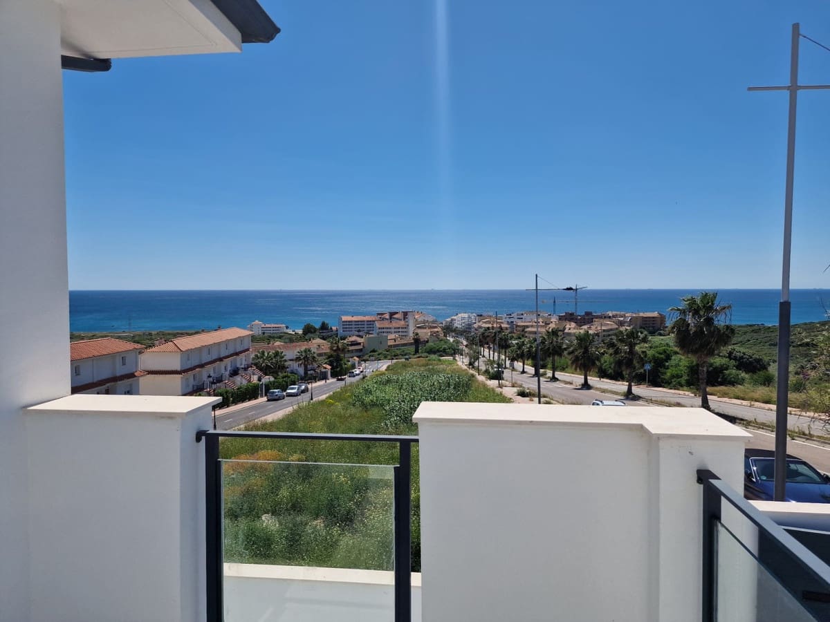 2 chambre Villa/Maison Semi-Mitoyenne à vendre à Manilva - 349 000 € (Ref: 9118719)