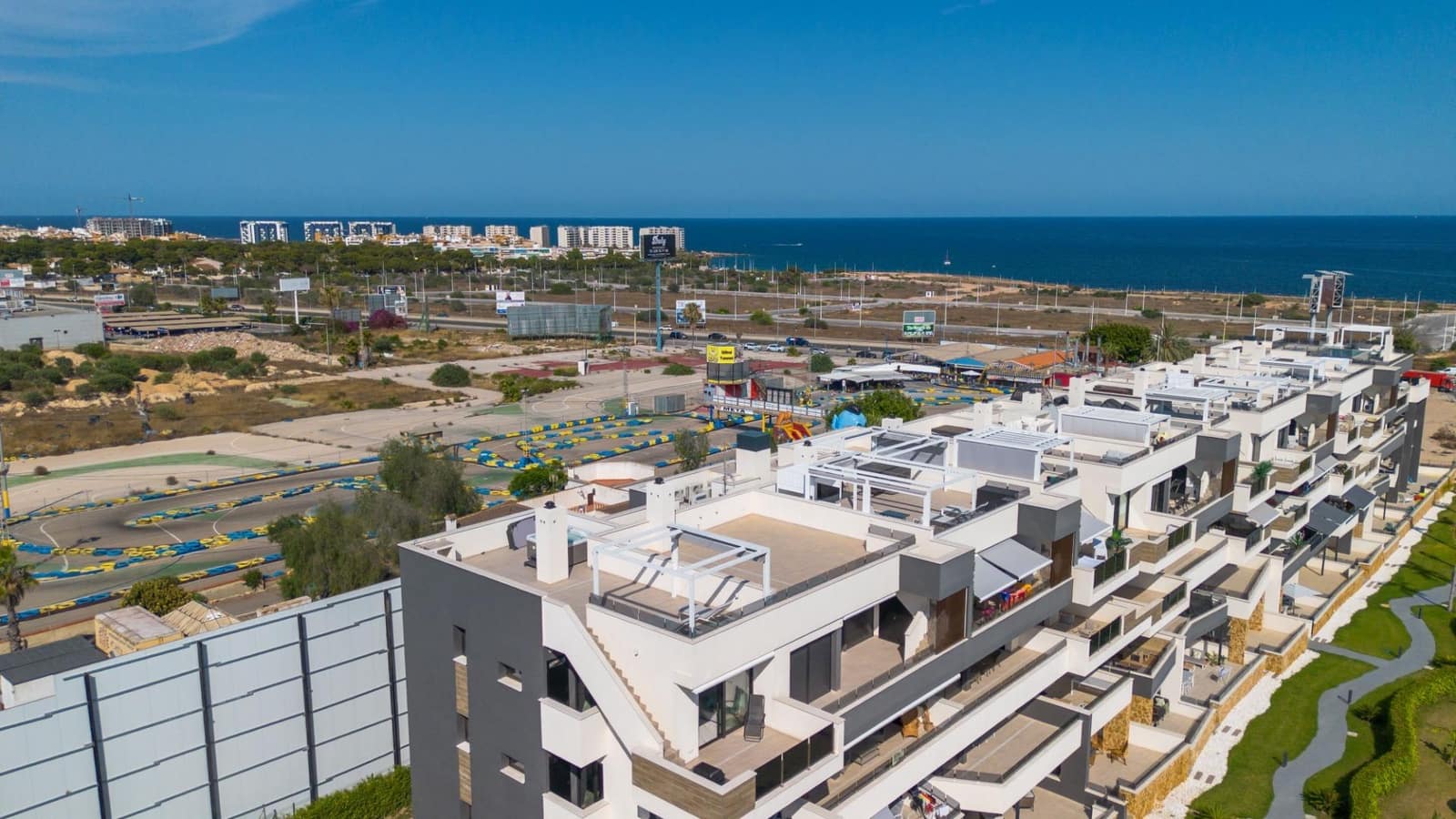 2 makuuhuone Kattohuoneisto myytävänä paikassa Orihuela Costa - 495 000 € (Ref: 9125005)