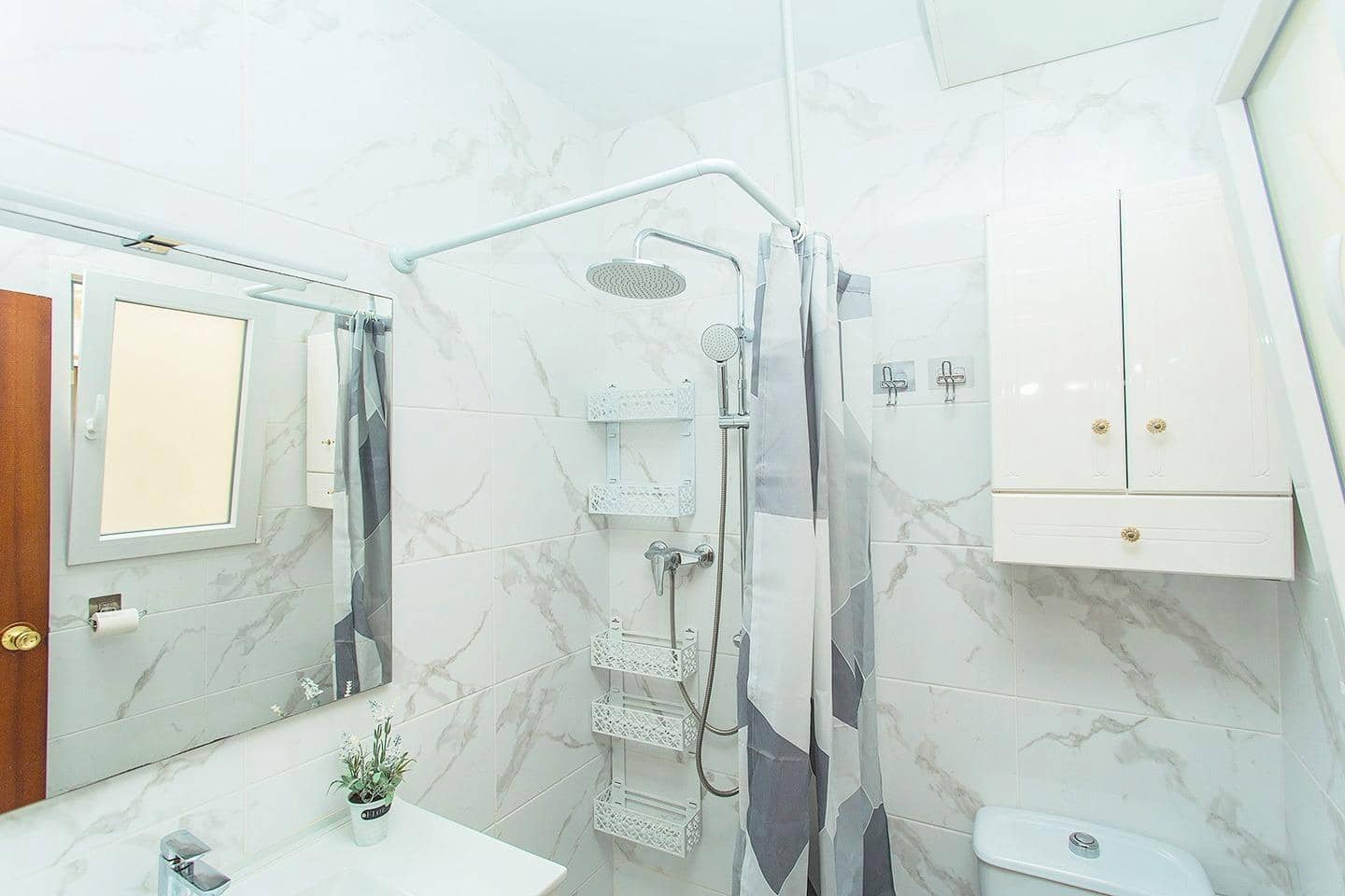 3 sypialnia Apartament na sprzedaż w Torrevieja - 200 000 € (Ref: 9128248)