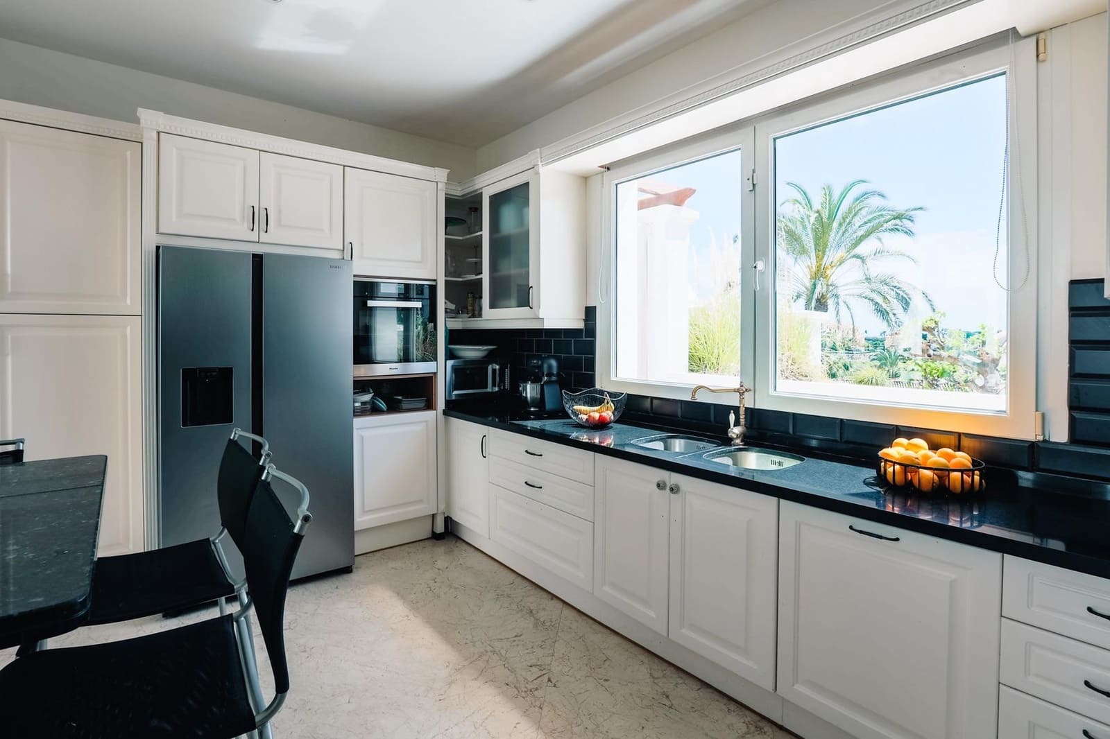 5 chambre Villa/Maison à vendre à Estepona avec piscine - 1 495 000 € (Ref: 9128255)