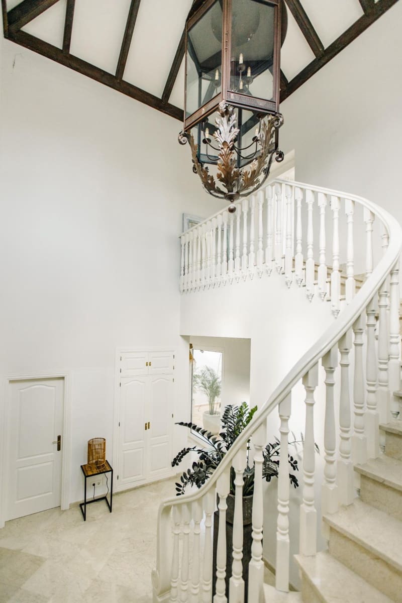 5 chambre Villa/Maison à vendre à Estepona avec piscine - 1 495 000 € (Ref: 9128255)