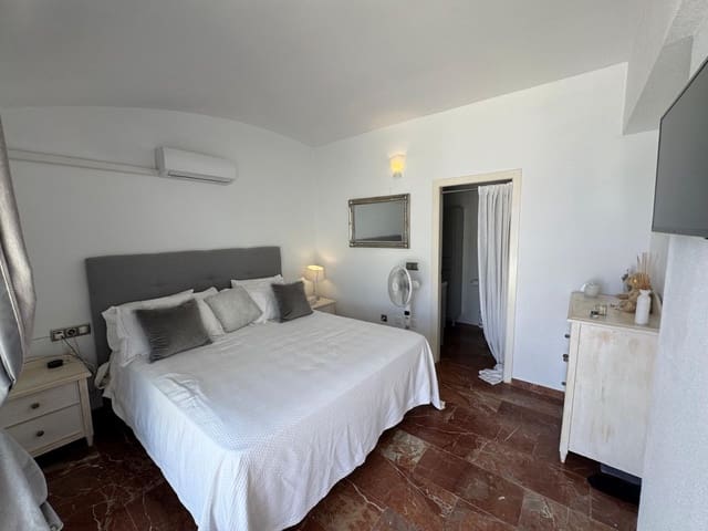 3 bedroom Apartment for sale in Lomas de Campoamor - Las Ramblas, Orihuela with pool - € 269,999 (Ref: 9130330)