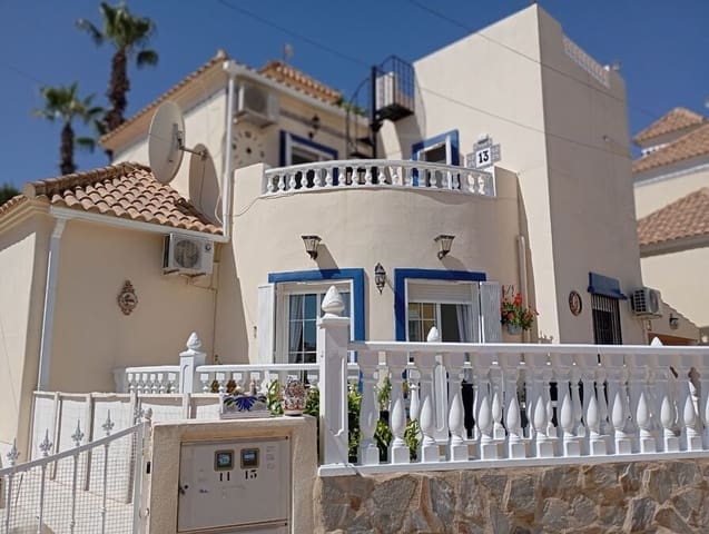 3 bedroom Villa for sale in Villamartin, Orihuela - € 269,995 (Ref: 9132377)