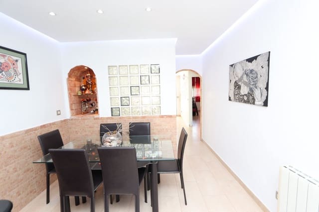 2 makuuhuone Huoneisto myytävänä paikassa Lo Pagan, San Pedro del Pinatar mukana uima-altaan 
autotalli - 159 900 € (Ref: 9137103)