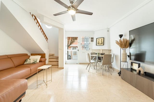 4 makuuhuone Huoneisto myytävänä paikassa Playa de los Náufragos, Torrevieja - 215 500 € (Ref: 9137115)