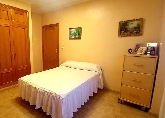 5 sypialnia Dom na sprzedaż w Nueva Torrevieja, Torrevieja - 295 000 € (Ref: 9137118)