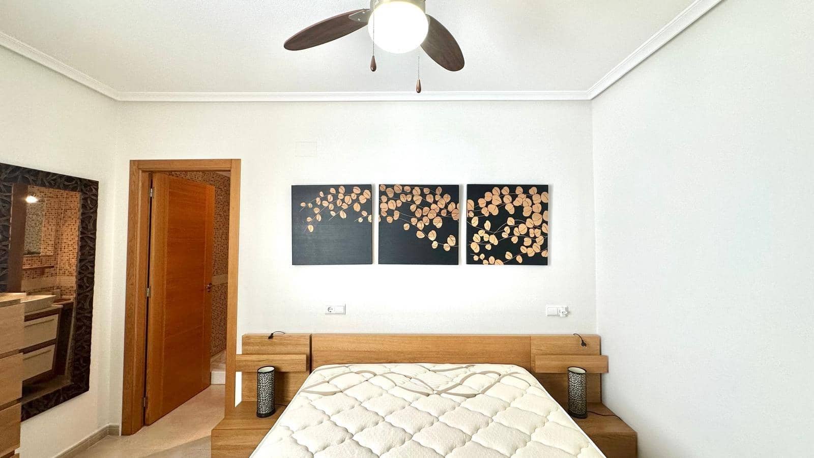 2 sypialnia Penthouse na sprzedaż w Torrevieja - 164 900 € (Ref: 9137124)