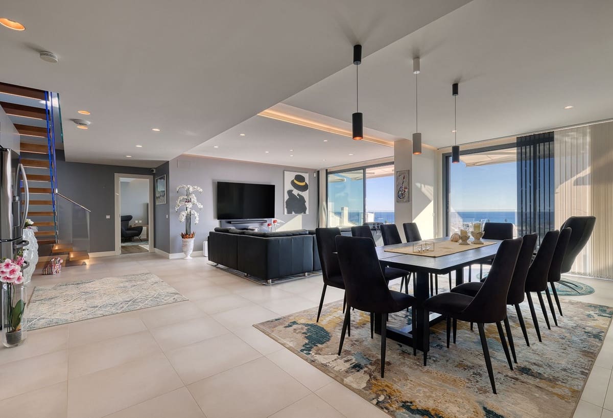 5 makuuhuone Kattohuoneisto myytävänä paikassa Mijas Costa - 3 300 000 € (Ref: 9137127)