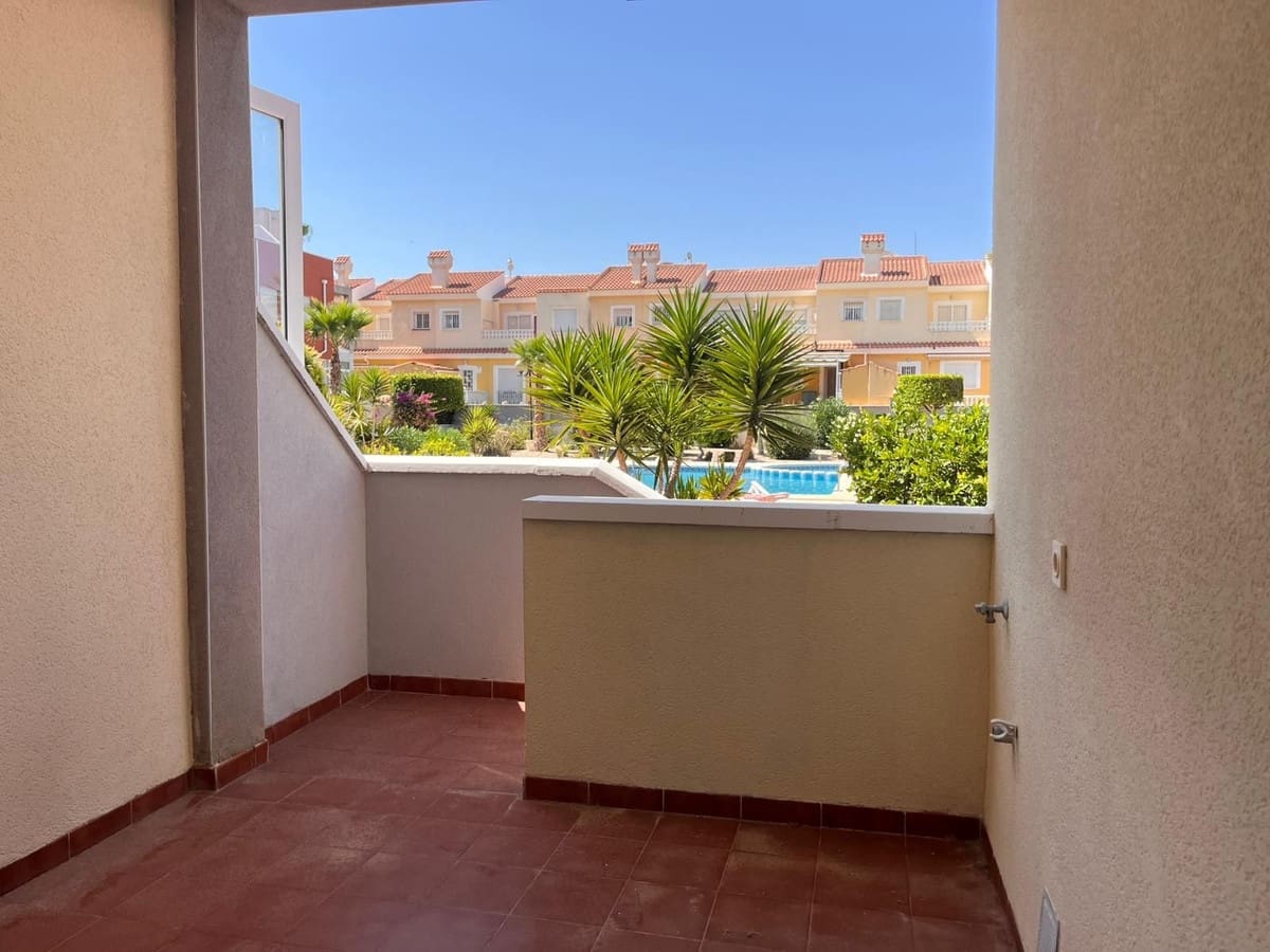 3 quarto Casa em Banda para venda em Ciudad Quesada com piscina - 247 000 € (Ref: 9141608)