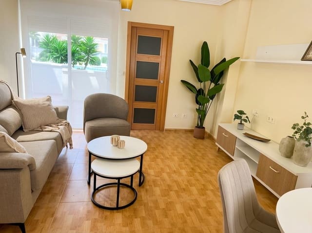 3 slaapkamer Rijtjeshuis te koop in Ciudad Quesada, Rojales met zwembad - € 247.000 (Ref: 9141608)