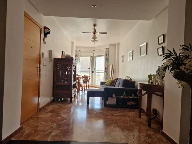 3 sypialnia Apartament na sprzedaż w Puerto Deportivo, Torrevieja - 145 000 € (Ref: 9142867)