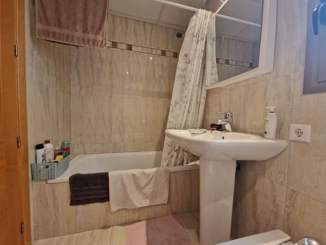 3 sypialnia Apartament na sprzedaż w Puerto Deportivo, Torrevieja - 145 000 € (Ref: 9142867)